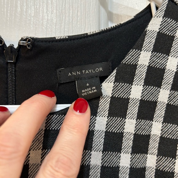 Ann Taylor Gingham Ruffle Hem Dress NWT Sleeveless Classy Knee Length Women Sz 6 - Picture 3 of 11